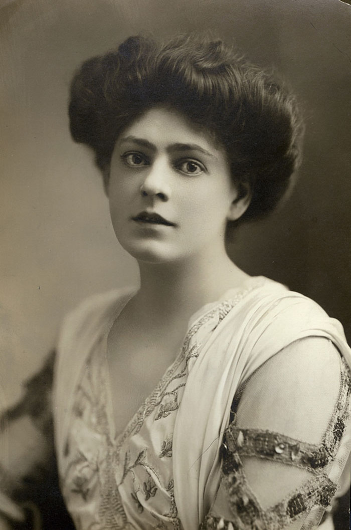 Самые красивые женщины 1900-х годов 14