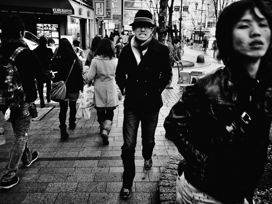 Японская столица в уличных фотографиях Тацуо Сузуки 7