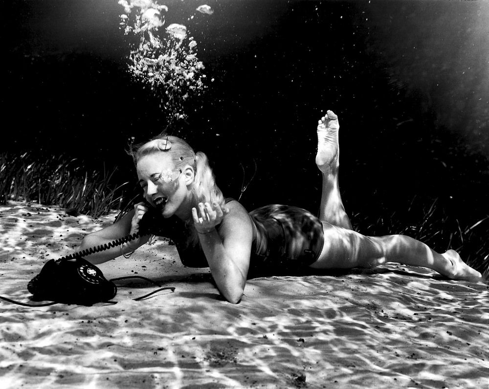 Пин-ап фотосессия 1938 года от пионера подводной фотографии Брюса Мозерта 1
