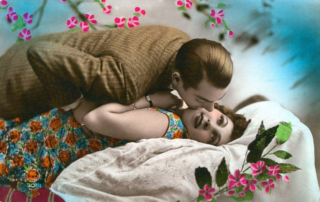 Французские открытки, в которых показано, как романтично целовались в 1920-е годы 19