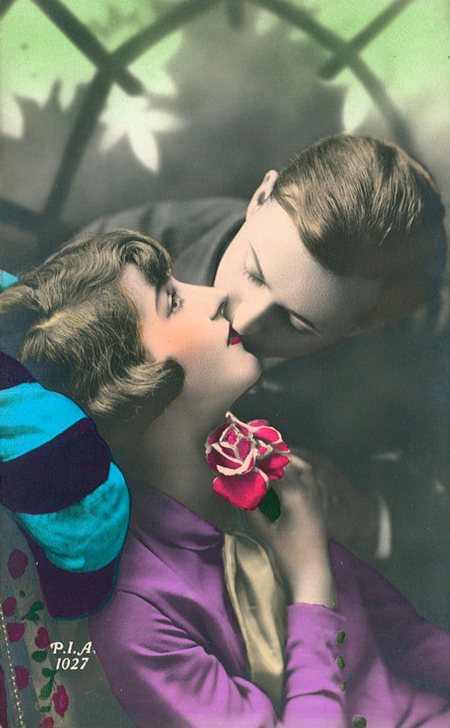 Французские открытки, в которых показано, как романтично целовались в 1920-е годы 28
