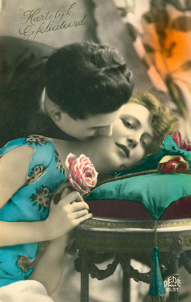 Французские открытки, в которых показано, как романтично целовались в 1920-е годы 9
