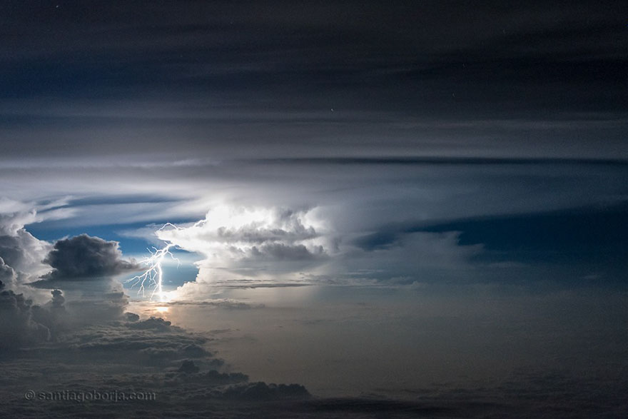 Бури, грозы и облака в аэрофотографиях Сантьяго Борха Лопеса 6