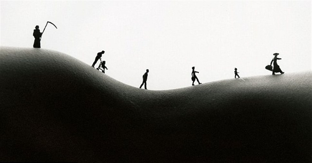 Фотограф Аллан Тегер превращает обнажённые тела в дивные пейзажи 41