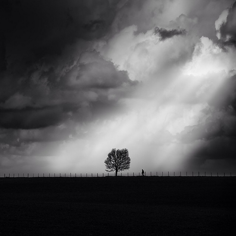 Чёрно-белые пейзажи, уходящие за пределы реальности. Фотограф Джордж Дигалакис 6