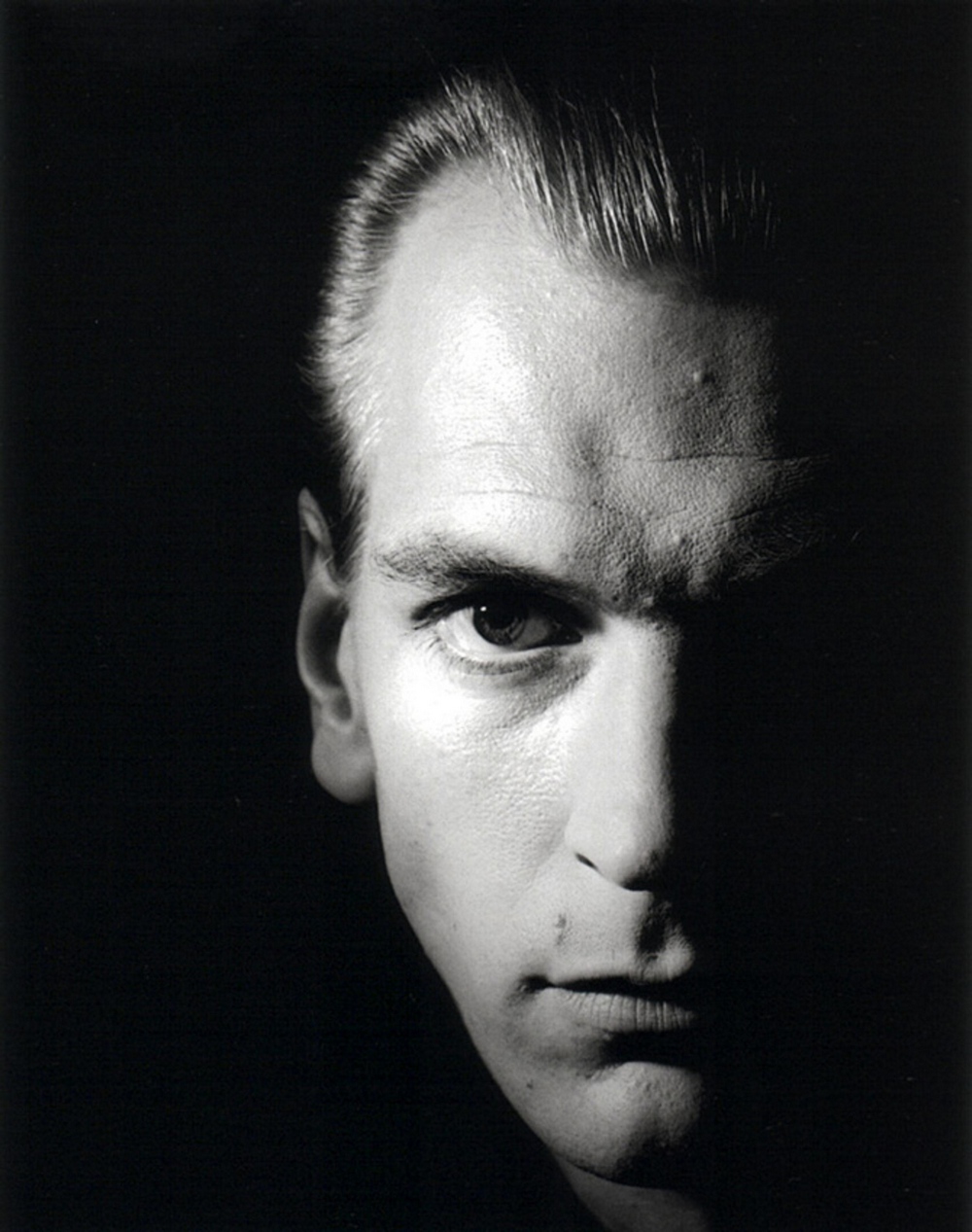 Грег Горман один из лучших в съёмке портретов знаменитостей и непревзойдённый мастер мужского ню 32