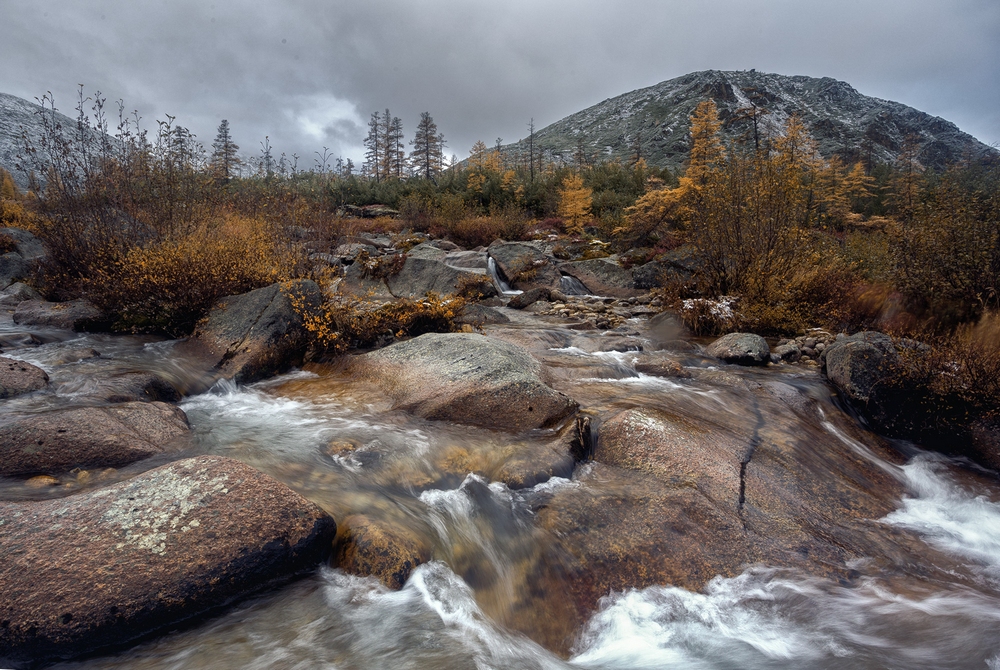 Осенняя Колыма, туманы Приморья, озёра и горы в пейзажных фотографиях Тони Андреевой  19