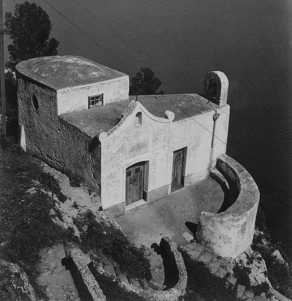 dom na beregu moria v 1947 italiia