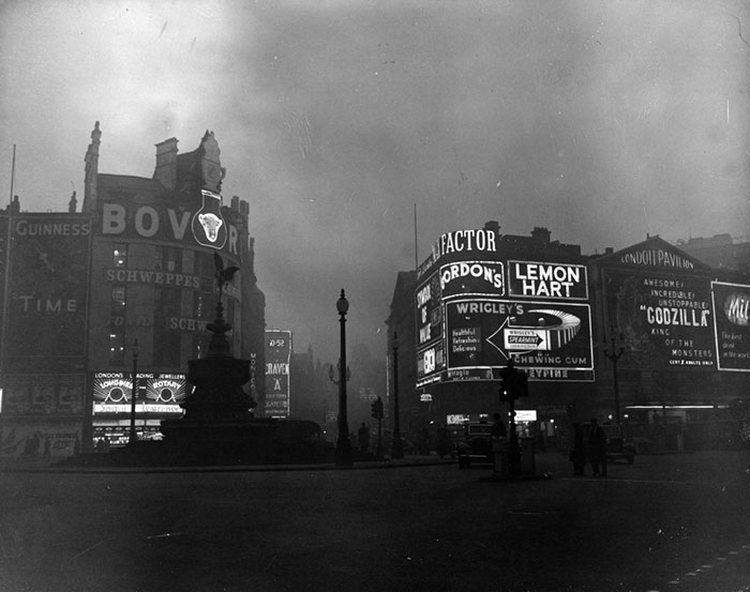 Фотографии загадочного туманного Лондона в начале 20-го века 18