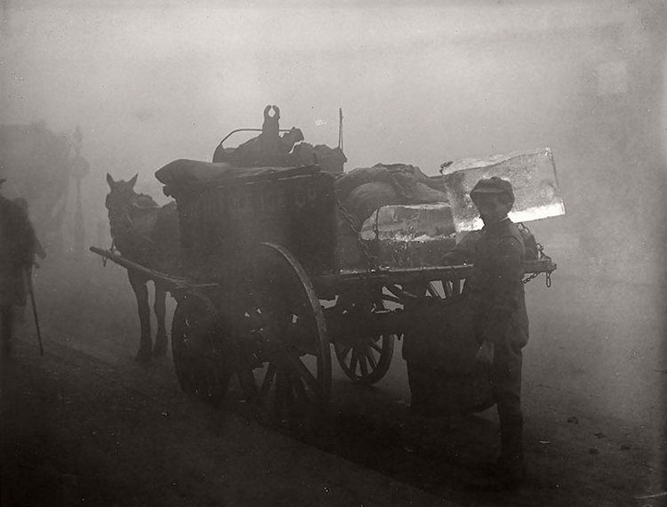 Фотографии загадочного туманного Лондона в начале 20-го века 8