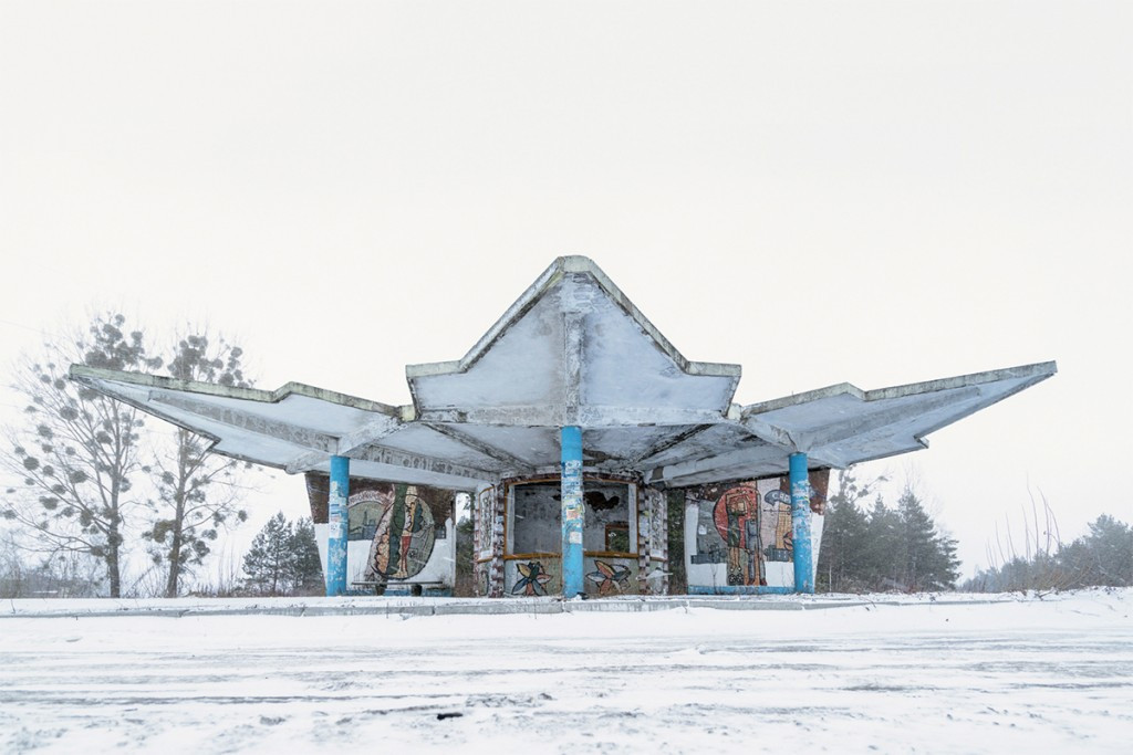 Советские автобусные остановки в фотографиях Кристофера Хервига Россия, остановки, автобусные, Казахстан, Украина, Абхазия, фотограф, Хервиг, Пицунда, Абхазии, удовольствие, чтобы, которая, таким, Армения, индивидуальности, Кристофер, архитектор, социалистическом, Именно