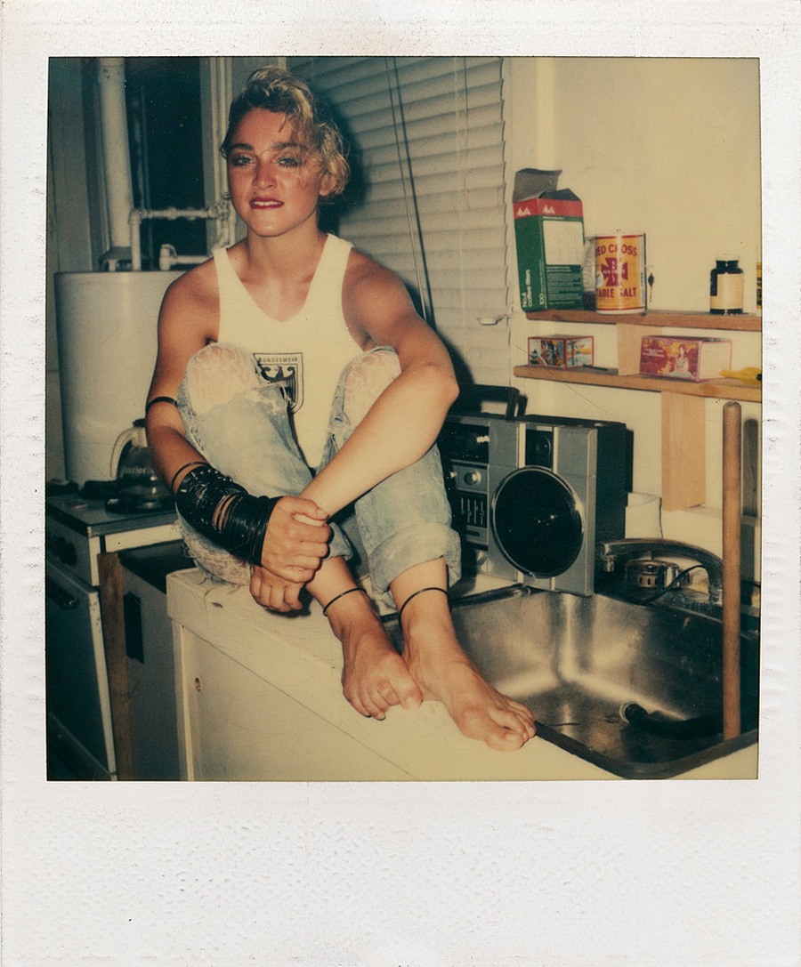 Мадонна на пороге славы в полароидных фотографиях 1983 года Ричарда Кормана 10