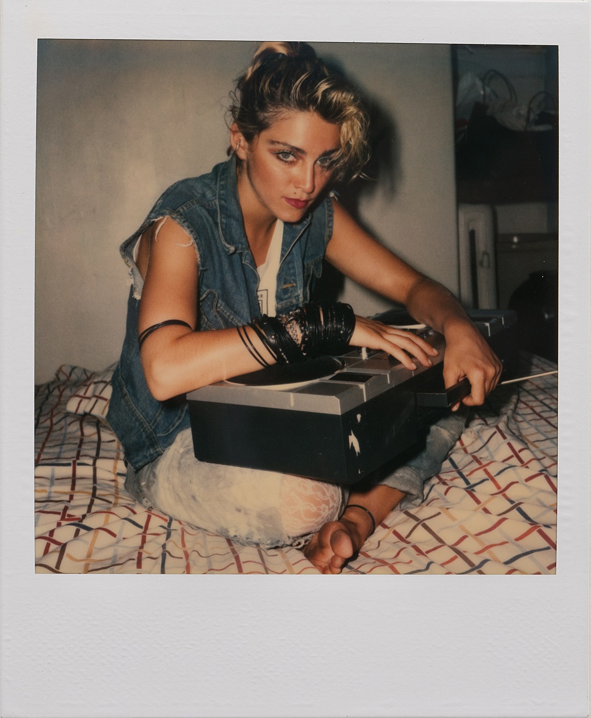 Мадонна на пороге славы в полароидных фотографиях 1983 года Ричарда Кормана 3