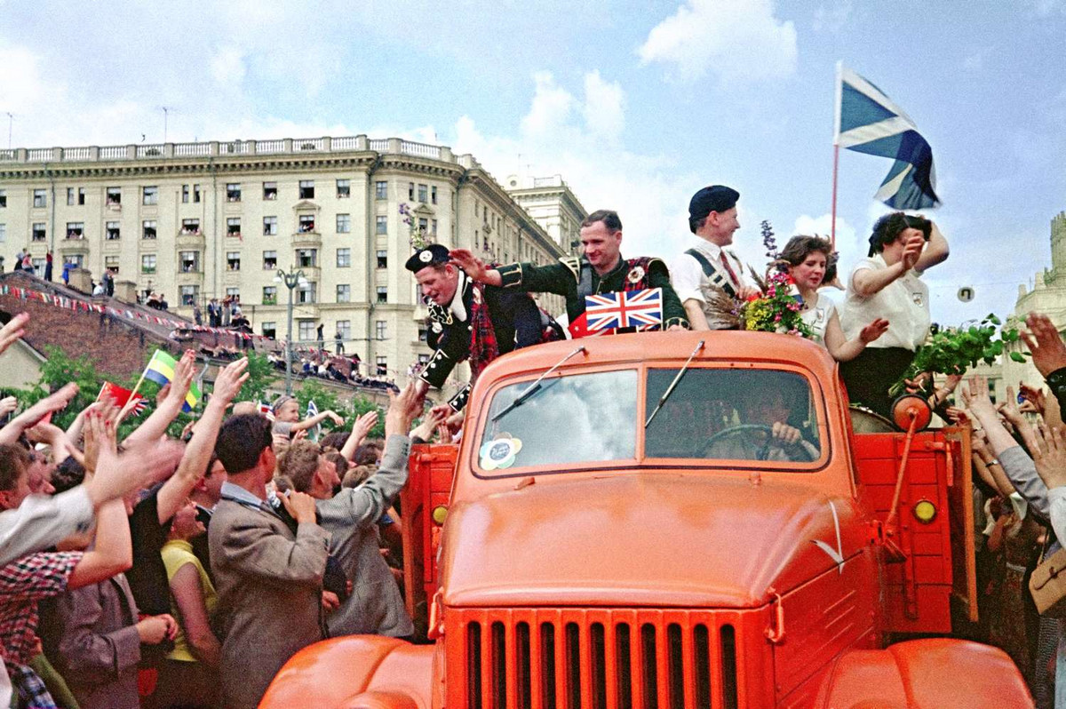 festival molodezhi studentov Moskva 1957.jpg 11