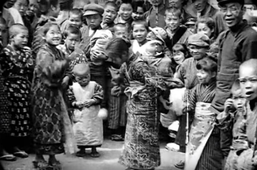 Ulitsy Tokio v video 1913 god
