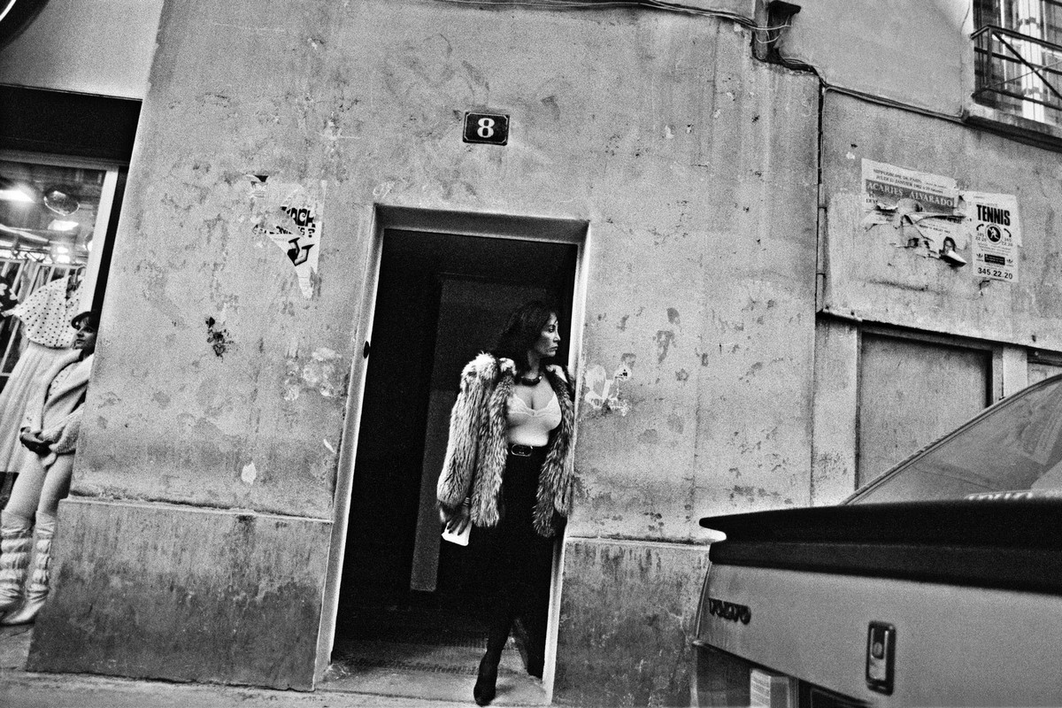 Труженицы секс-индустрии с улицы Сен-Дени. Фотограф Массимо Сормонта 14