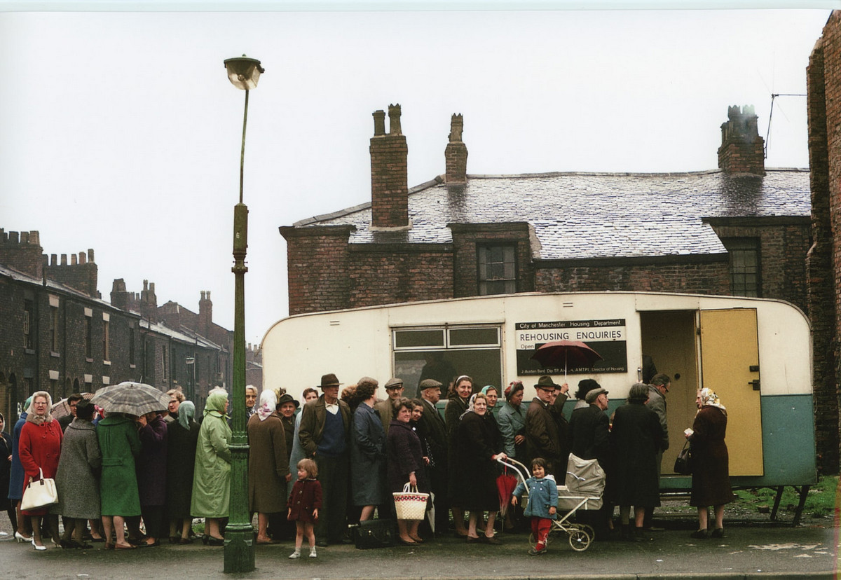 Обаяние трущоб Манчестера в фотографиях Ширли Бейкер 1960-х годов 7