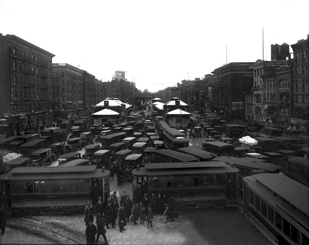 Онлайн-архив: энергичный дух старого Нью-Йорка в ретро фотографиях с блошиных рынков 35