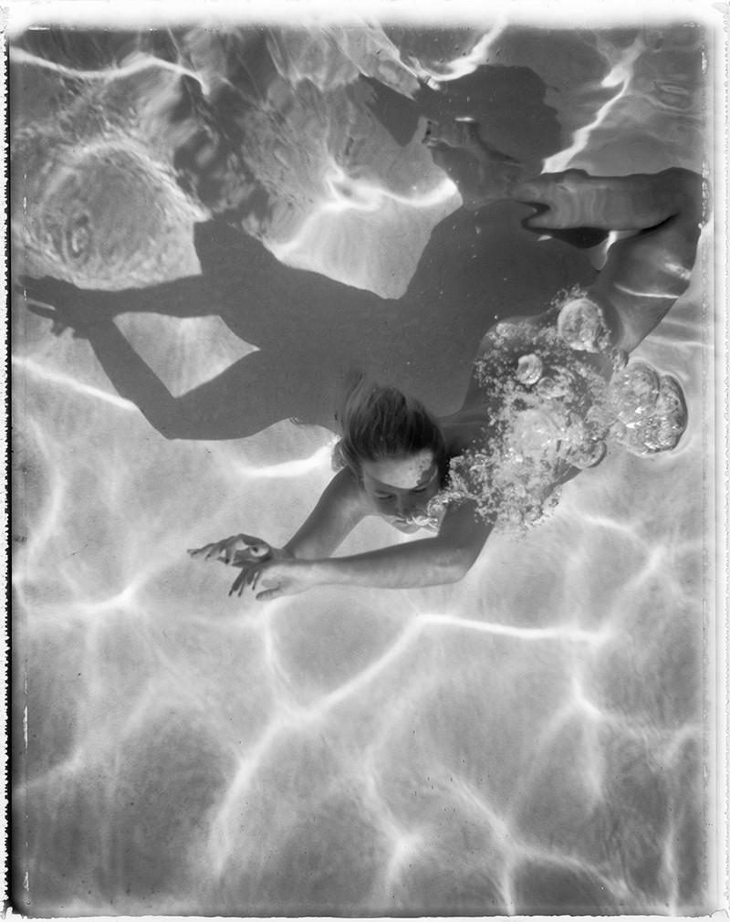 Блаженство в бассейне. Фотограф Дианна Темплтон 14
