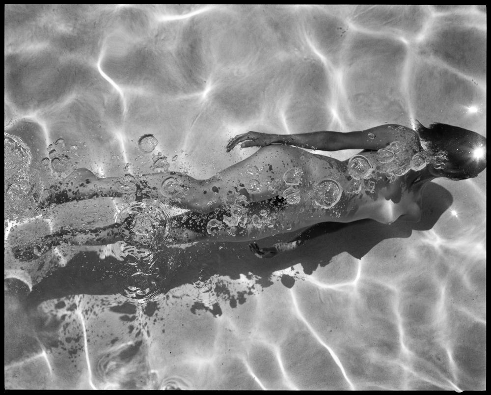 Блаженство в бассейне. Фотограф Дианна Темплтон 22