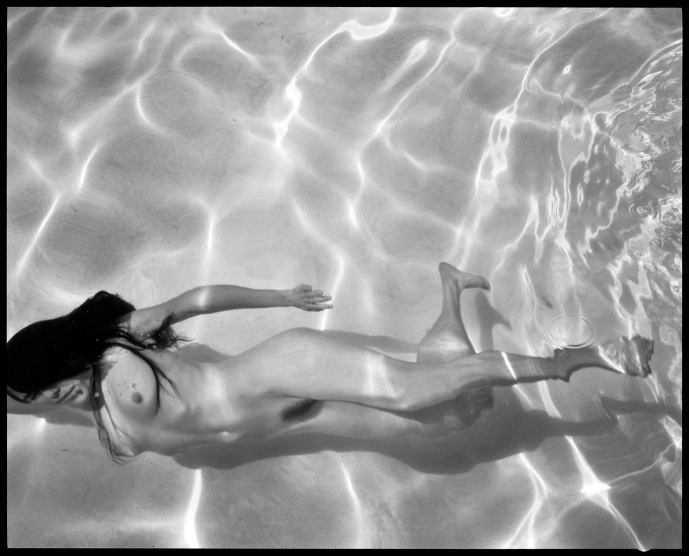Блаженство в бассейне. Фотограф Дианна Темплтон 3