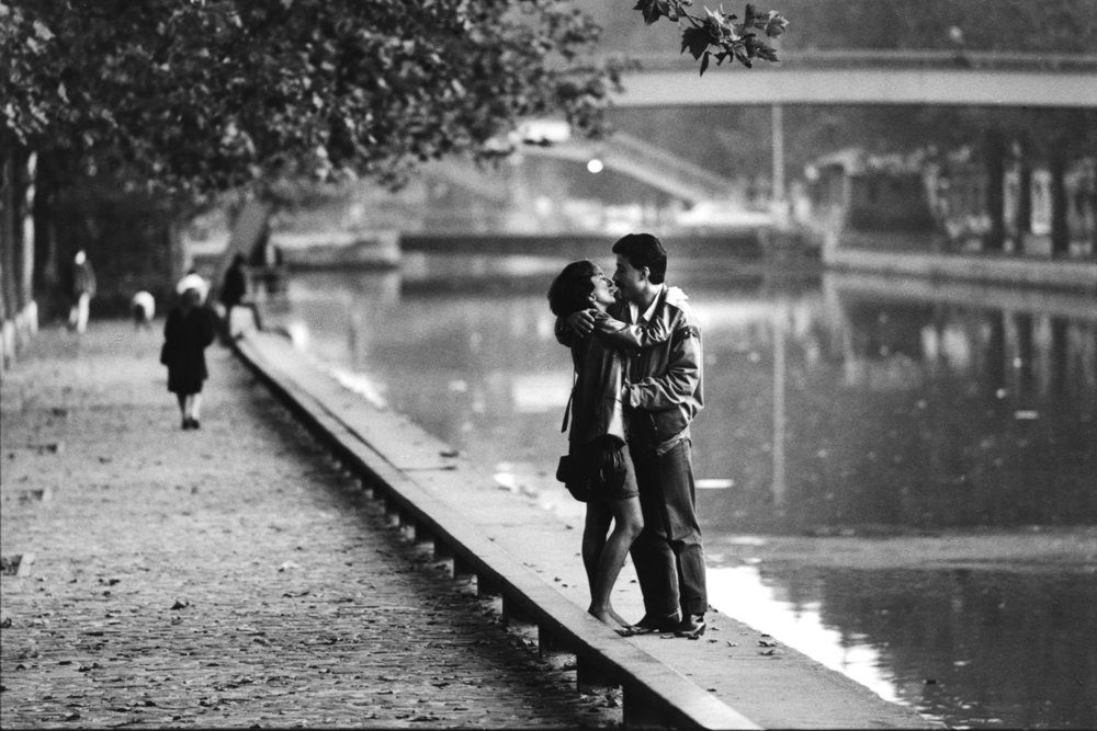 «Французский поцелуй – любовное письмо Парижу». Фотограф Питер Тёрнли 11
