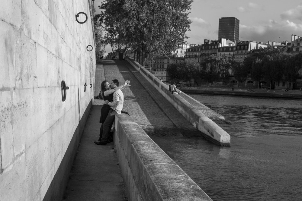 «Французский поцелуй – любовное письмо Парижу». Фотограф Питер Тёрнли 50