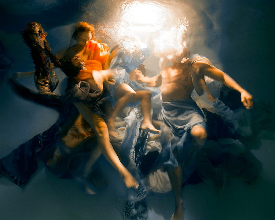 «Музы» – подводные фотографии Кристи Ли Роджерс, напоминающие барочную живопись 17