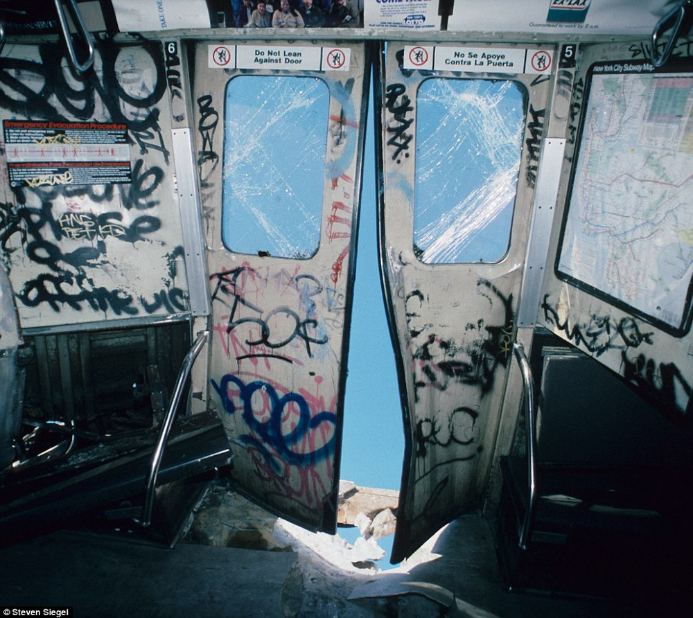 метро Нью-Йорка 30 лет назад-10