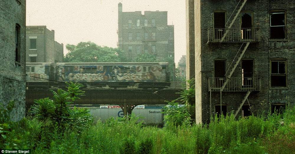 метро Нью-Йорка 30 лет назад-18