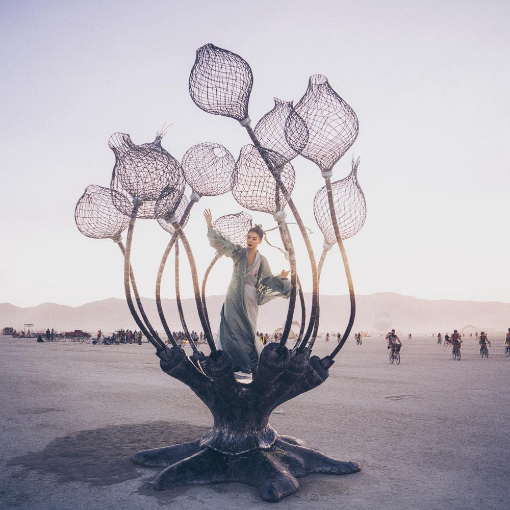 Безудержный креатив в фотографиях с фестиваля Burning Man 2018 19