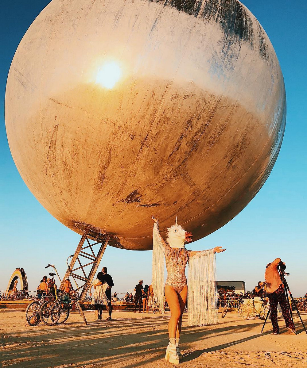 Безудержный креатив в фотографиях с фестиваля Burning Man 2018 23