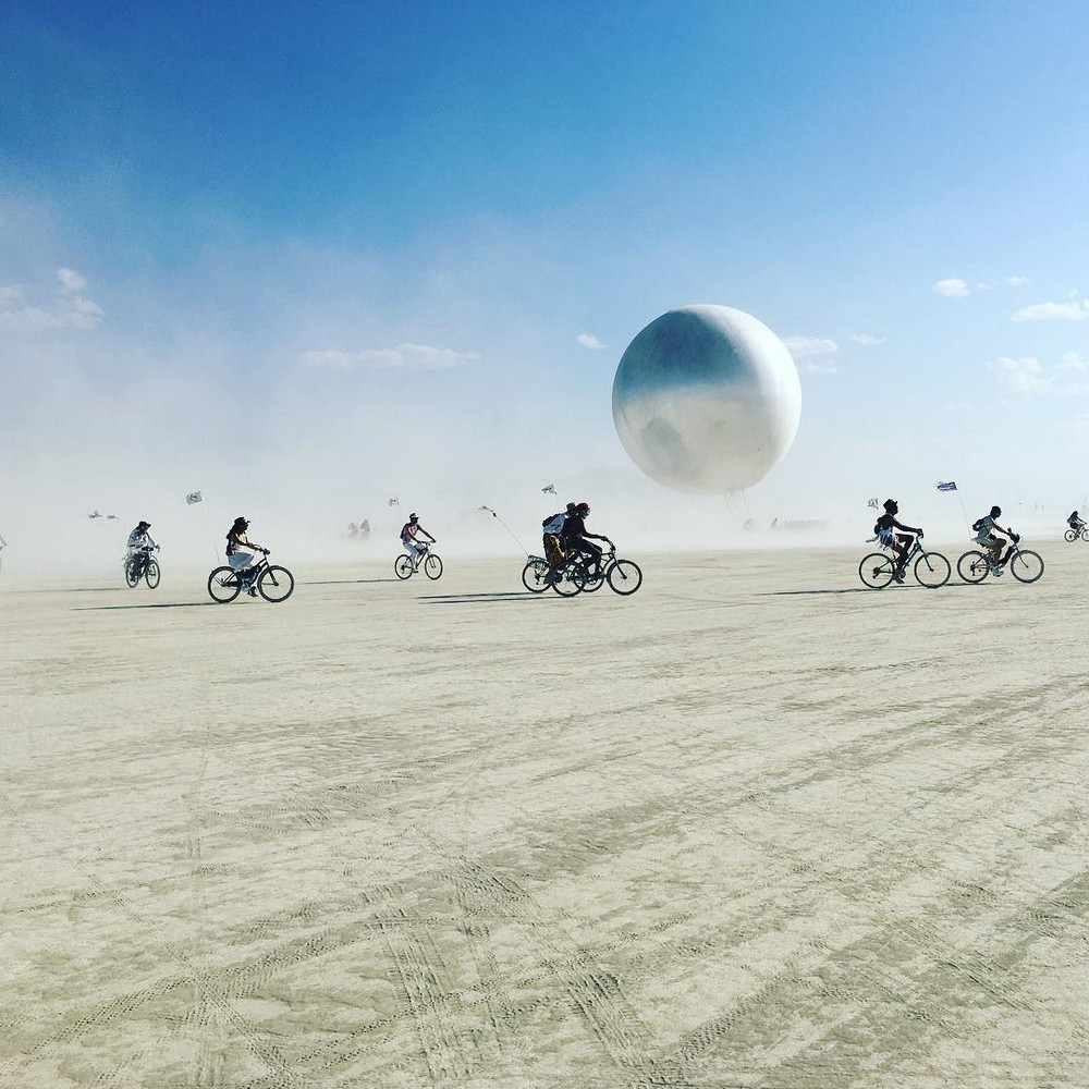 Безудержный креатив в фотографиях с фестиваля Burning Man 2018 30