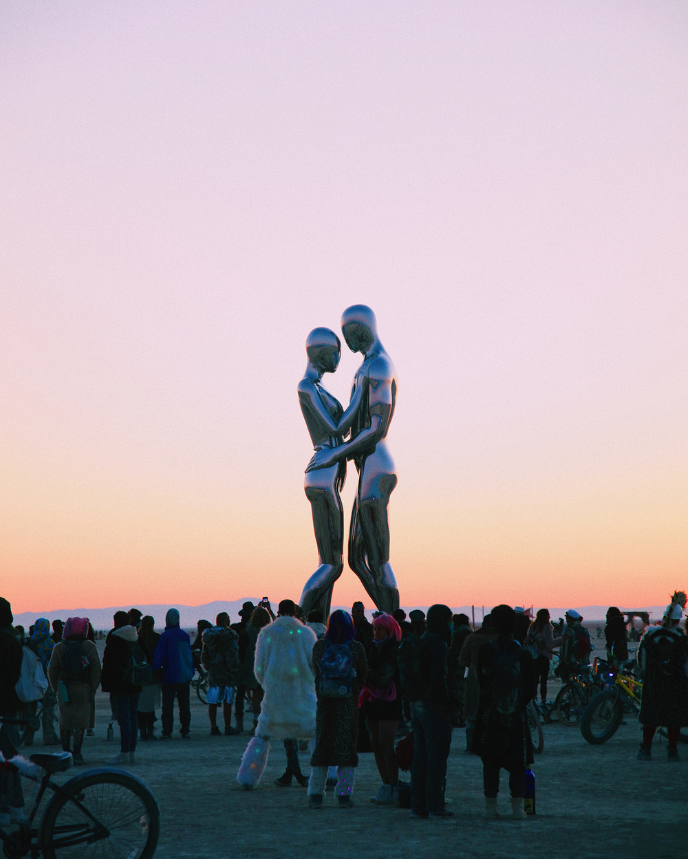 Безудержный креатив в фотографиях с фестиваля Burning Man 2018 8