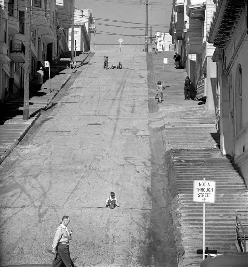 San-Frantsisko-ulichnye-fotografii-1940-50-godov-Freda-Liona 47