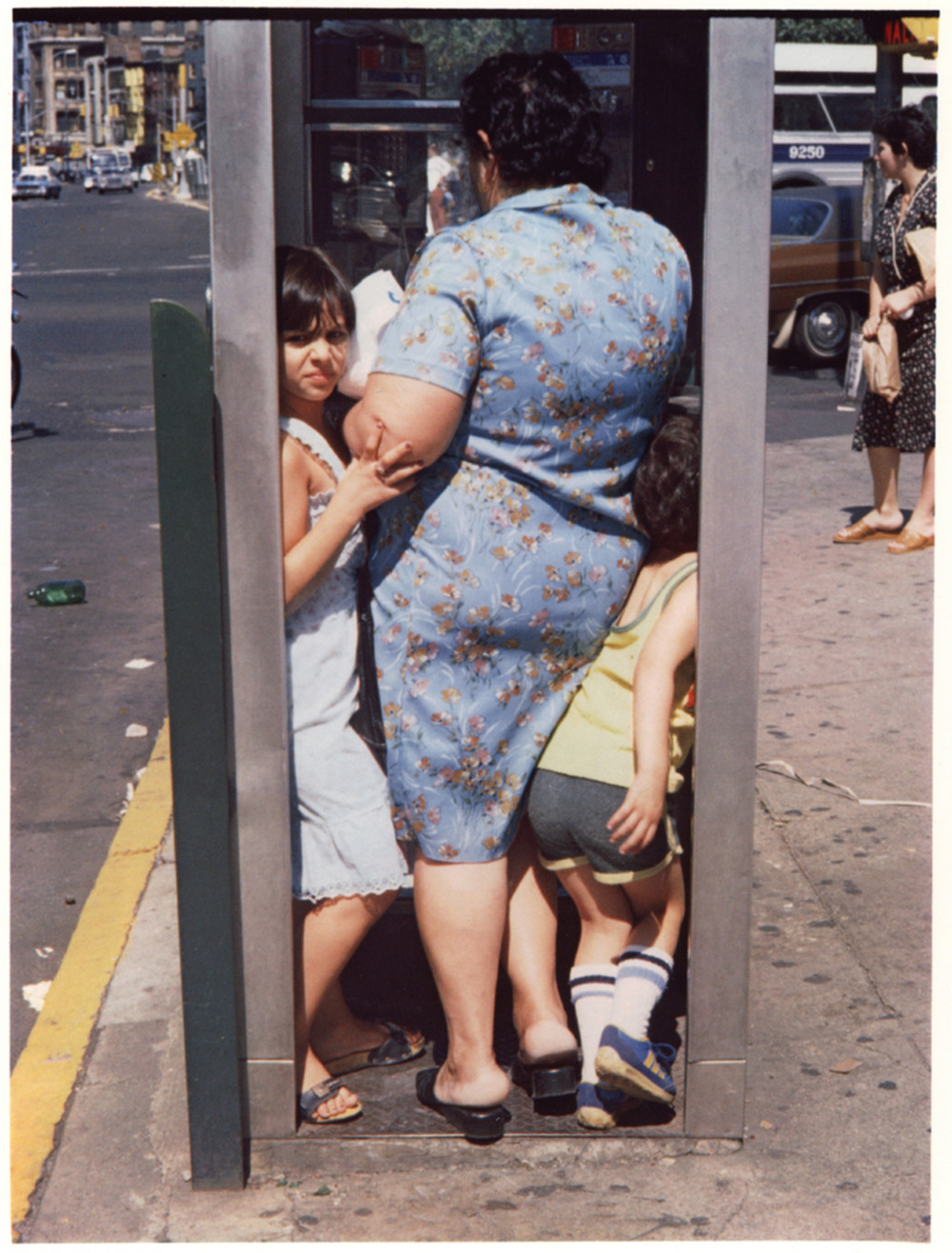 Уличная жизнь Нью-Йорка с 1930-х до 80-х годов в фотографиях Элен Левитт 1