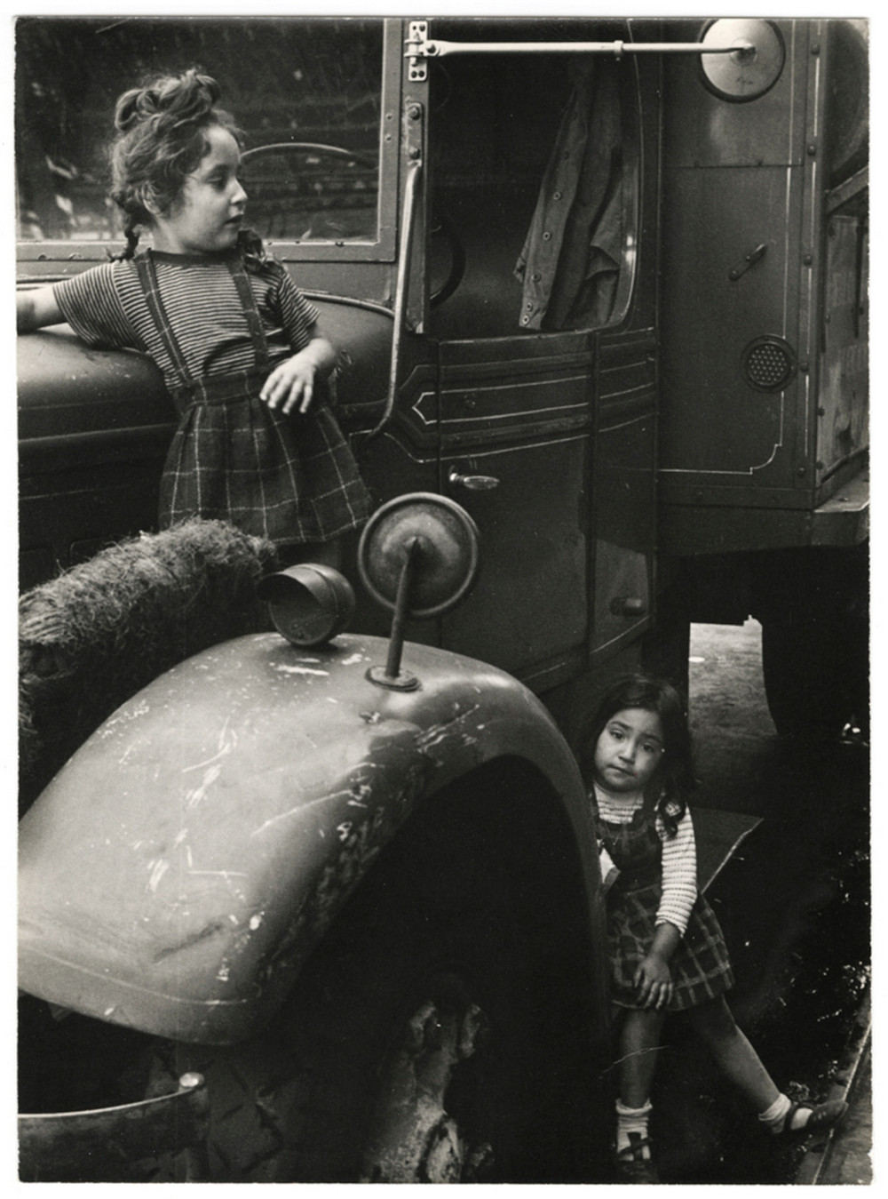 Уличная жизнь Нью-Йорка с 1930-х до 80-х годов в фотографиях Элен Левитт 5