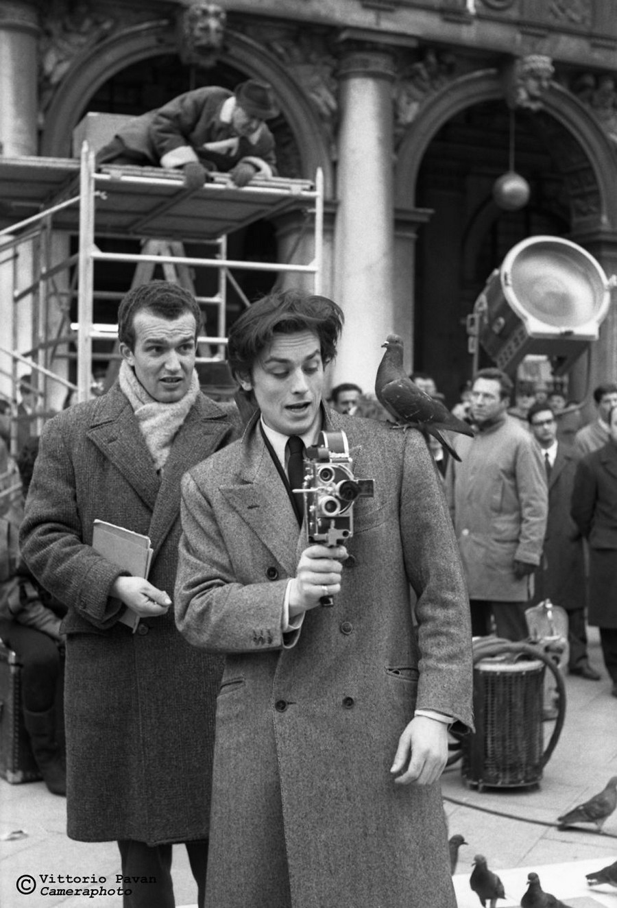 Редкие фотографии известных людей, отдыхающих в Венеции в 1950-60-е годы 8