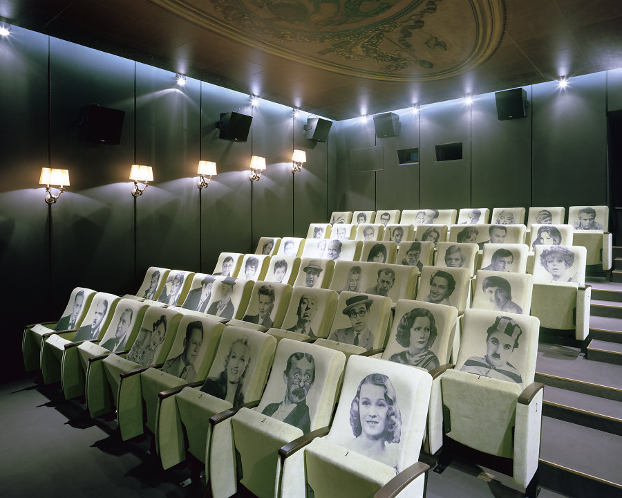 Кинотеатры мира в фотопроекте Стефана Заубицера: «В этих залах есть ощущение тайны» 41