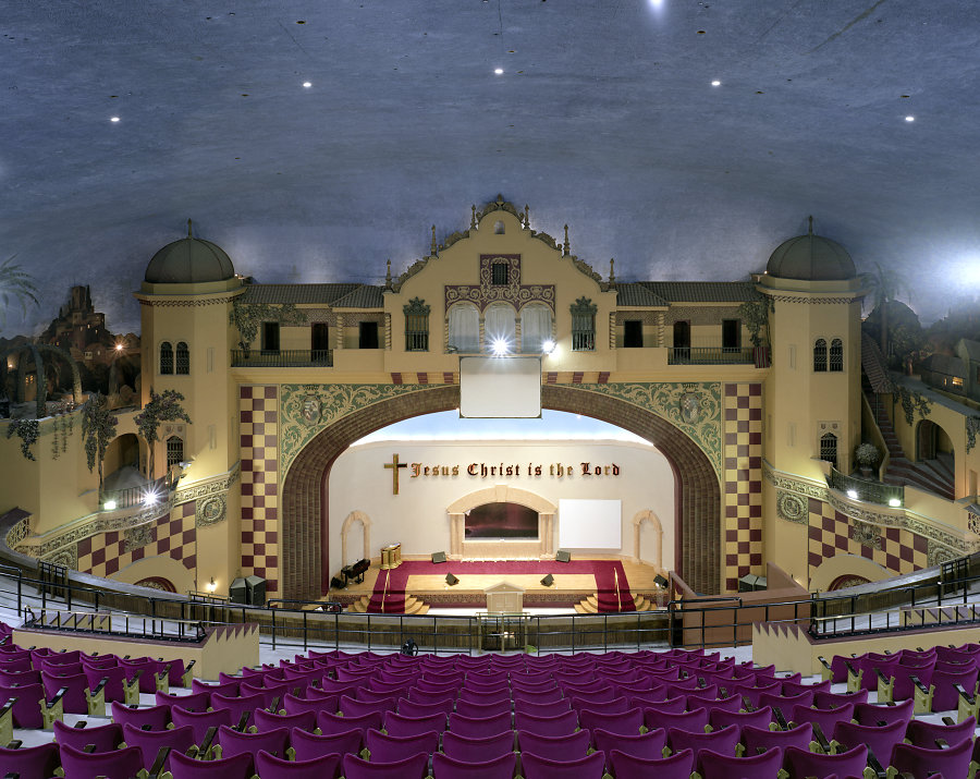 Кинотеатры мира в фотопроекте Стефана Заубицера: «В этих залах есть ощущение тайны» 49