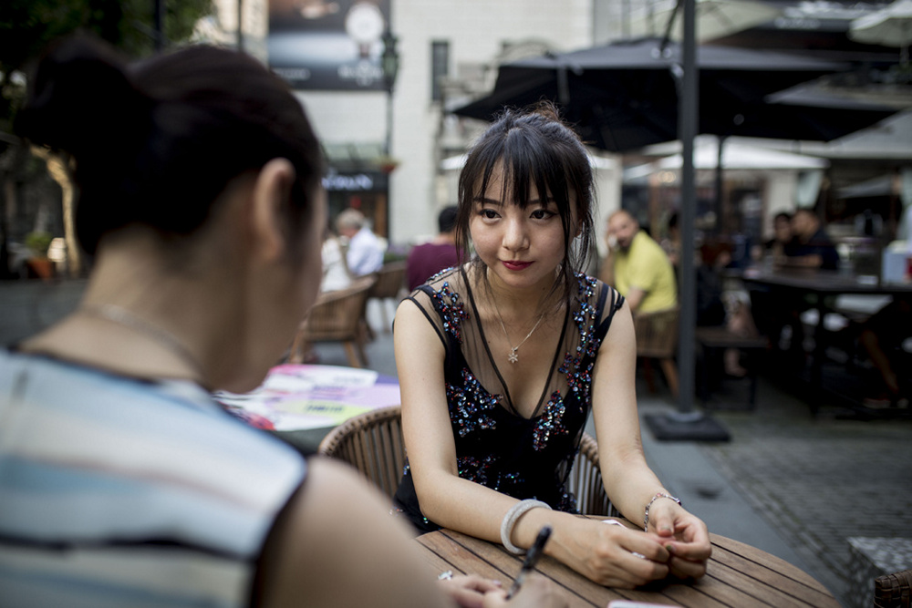 «Рынки любви». Как женщины ищут брачных партнёров в Китае 14