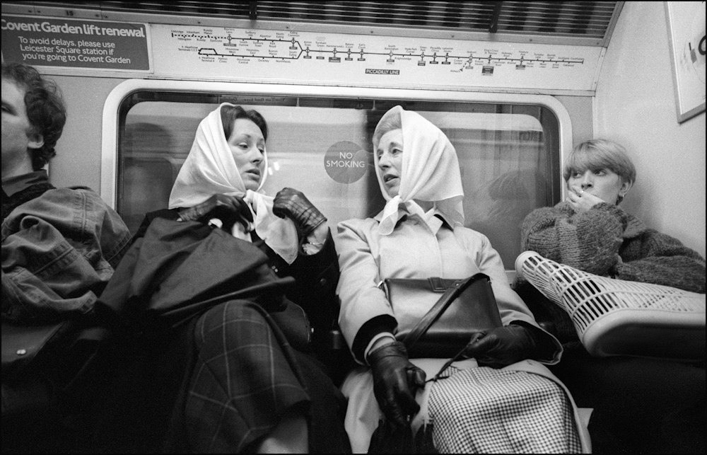 «Вниз по трубе» Пола Бальдесаре. Многообразие пассажиров лондонского метро в 1980-90-е годы 22