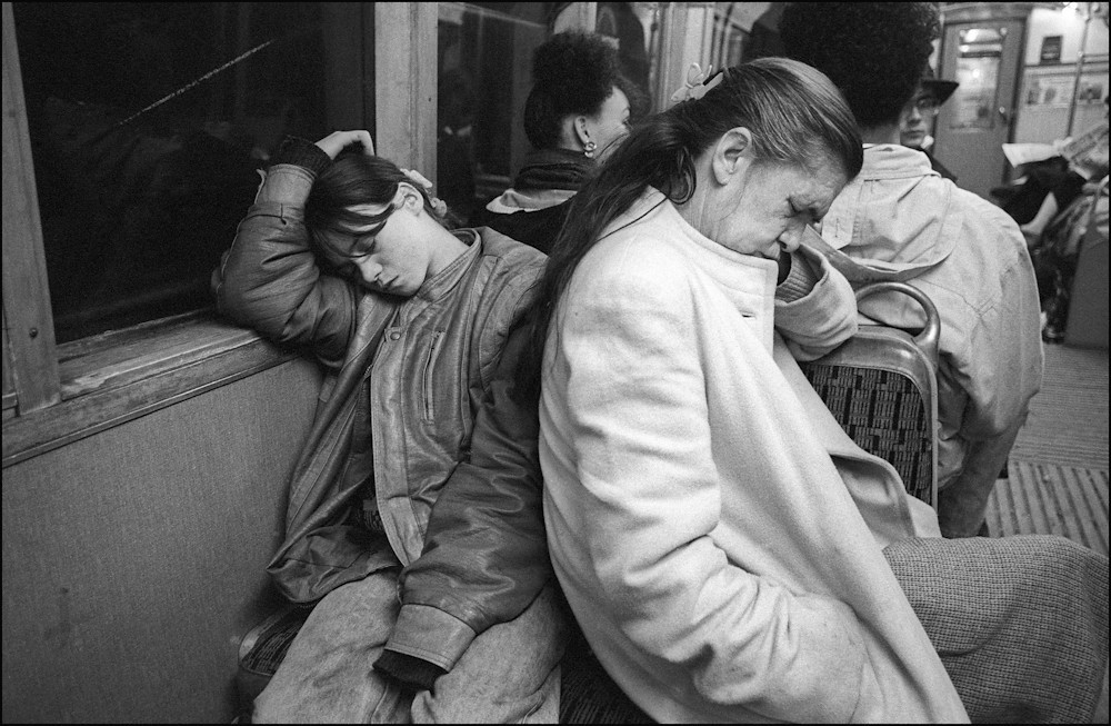 «Вниз по трубе» Пола Бальдесаре. Многообразие пассажиров лондонского метро в 1980-90-е годы 34