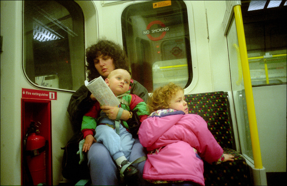 «Вниз по трубе» Пола Бальдесаре. Многообразие пассажиров лондонского метро в 1980-90-е годы 64
