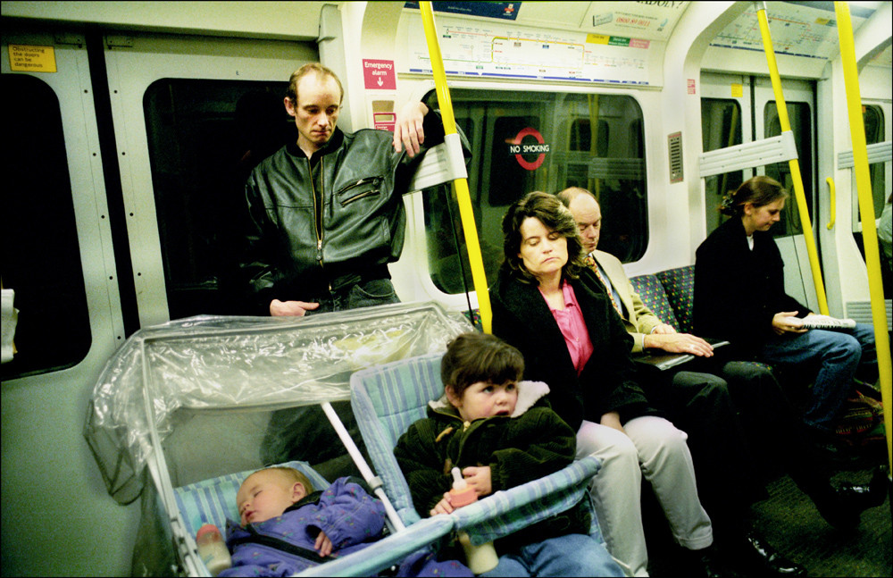 «Вниз по трубе» Пола Бальдесаре. Многообразие пассажиров лондонского метро в 1980-90-е годы 65