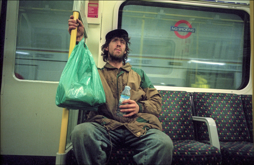 «Вниз по трубе» Пола Бальдесаре. Многообразие пассажиров лондонского метро в 1980-90-е годы 71