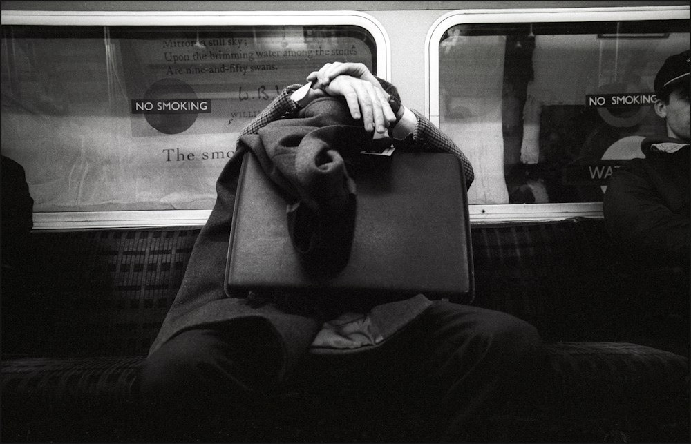 «Вниз по трубе» Пола Бальдесаре. Многообразие пассажиров лондонского метро в 1980-90-е годы 9