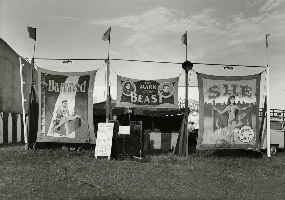Американская история ужасов: реальные бродячие цирки в документальном фотопроекте Рэндала Левенсона 1971-81гг 7