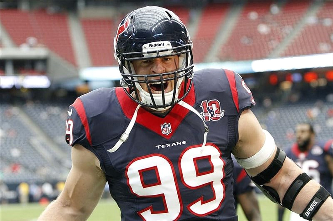 Тренировочный лагерь (Hard Knocks, 2001)